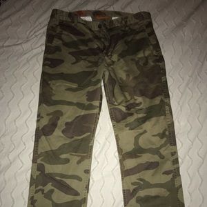 Camo pants